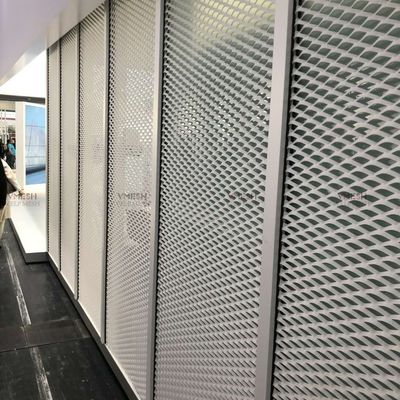 Fil augmenté en aluminium Mesh Facade Screen Building Material de plafonds de bâtiment