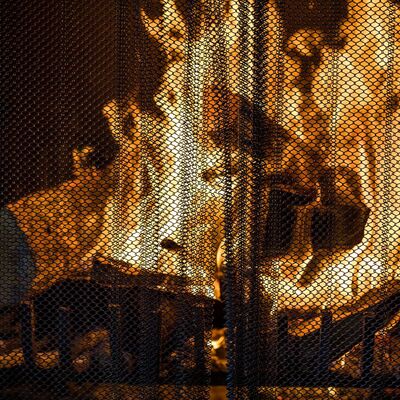 Bobine de maille métallique à maillons de chaîne solides pour écran de cheminée décoratif et de sécurité