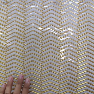 Maille métallique déployée gothique en acier au carbone de 4 mm pour la décoration