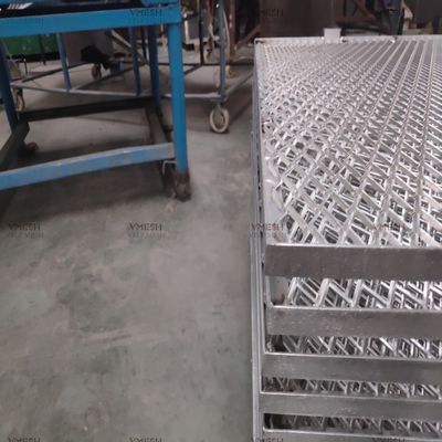 Écran en métal déployé à motif de diamant galvanisé pour maille décorative