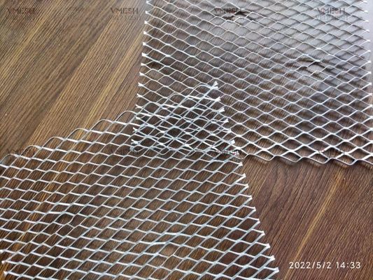 Maillage galvanisé au stuc diamanté 27x96 en G30-G90 pour la construction