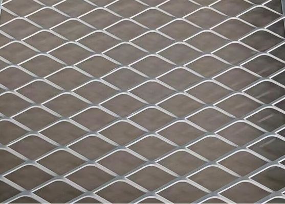 Grille galvanisée en treillis métallique élargi avec trou hexagonal en diamant