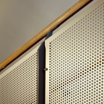 Tôle perforée galvanisée à trous ronds de 1 mm, décorative