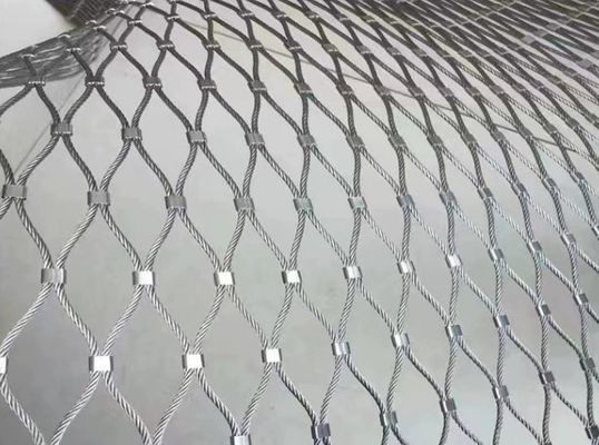 Filet de corde en acier inoxydable 20x20mm 304/316 pour la décoration de volières de zoo