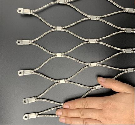 Filet en corde d'acier inoxydable argenté résistant à la mastication et aux vents forts de neige pour les volières et les enclos de zoo