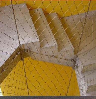 Réseau de câbles en acier inoxydable flexible pour la protection des bâtiments