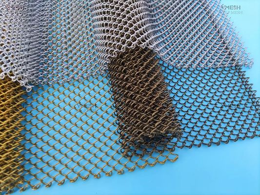 Réglable à panneau unique Matériau en acier de couleur argentée robuste Rideau de feu de cheminée en maille