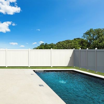 Pvc panneaux de clôture de vinyle clôture de confidentialité 6x8ft pour les bâtiments de jardin