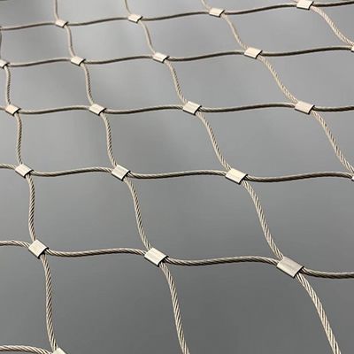 Filet en corde d'acier inoxydable argenté résistant à la mastication et aux vents forts de neige pour les volières et les enclos de zoo