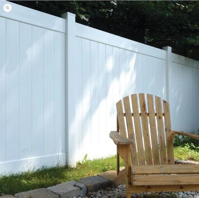 Cage de protection de la vie privée en PVC à faible entretien de haute qualité de 6*8ft de taille