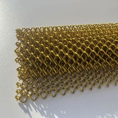 Couleur de surface en aluminium tissé en chaîne de liaison de rideau filet de fil