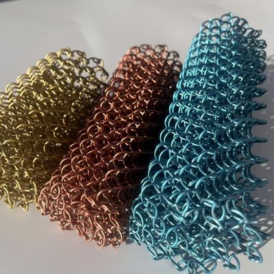 Couleur de surface en aluminium tissé en chaîne de liaison de rideau filet de fil