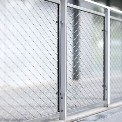 Réseau de sécurité en treillis métalliques en acier inoxydable pour le pont du zoo