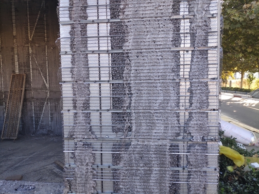 Treillis déployé galvanisé de taille personnalisée pour coffrage de coulage de ciment