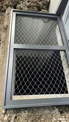 Câble en acier inoxydable pour la protection contre les chutes d'objets dans les puits de lumière et atriums