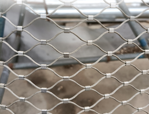 Filet de câble du fil 7*19 d'acier inoxydable avec la maille enduite de finition de PVC pour la clôture décorative