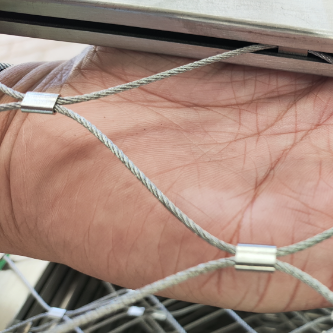 SS304/316 Stainless Steel Rope Mesh Diamond Woven Knotted Flexible Cable Mesh for Zoo Protecting and Stair Railing Fence