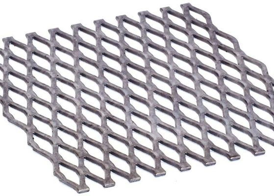 Acier au carbone galvanisé à maillage métallique élargi de type 1000x2000 mm