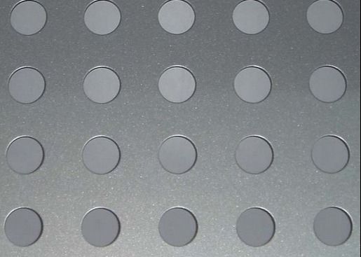 Plaque perforée en acier inoxydable à trou rond et droit