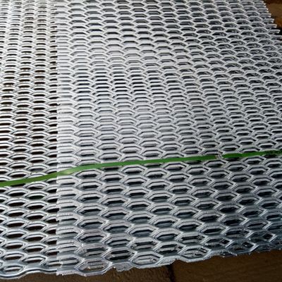 Grilles en acier déployé en métal expansé surélevé à usage intensif 4x8