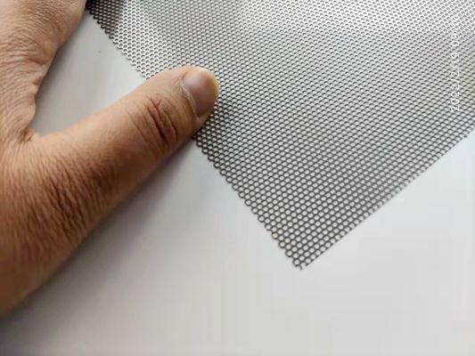 Grille de haut-parleur en métal perforé personnalisé de 2,03 mm