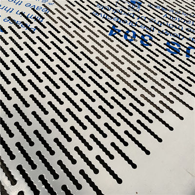 L'acier a rainé les trous ovales a perforé le métal Mesh Panel With Round Ends