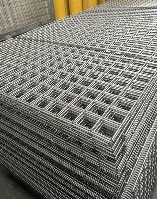 Panneaux de treillis galvanisés soudés 2 mm fil 25x25 mm trou