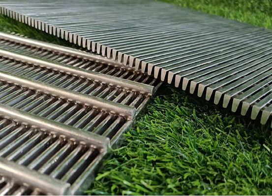 SS 304 0,2 mm Johnson Vee Wire Screen soudé au style