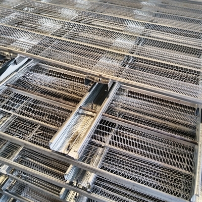 Coffrage en treillis nervuré galvanisé pour coulage de ciment 1,1 m x 3 m