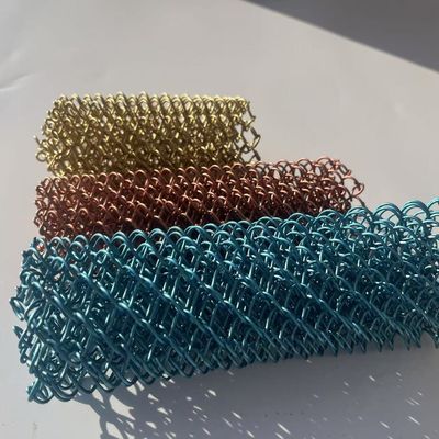 Rideaux en treillis métallique cascade en acier inoxydable et aluminium