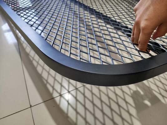 Maille augmentée galvanisée adaptée aux besoins du client enduite par poudre en métal pour des couvertures de puits de fenêtre