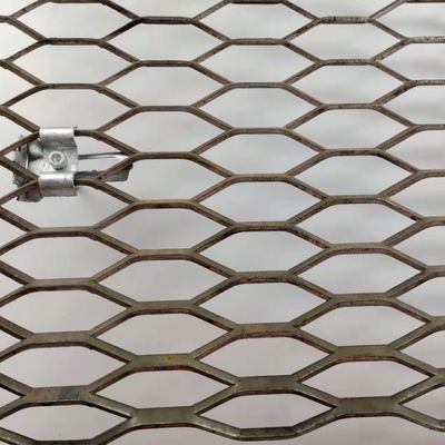 3m x 1.5m résistants ont augmenté le trou en acier de Mesh Hot Dipped Galvanized Hexagonal