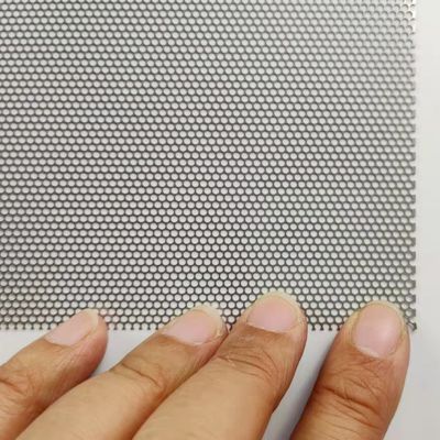 L'acier inoxydable 304 0,5 millimètres a perforé le tamis filtrant rond micro de gril en métal de trou de feuille