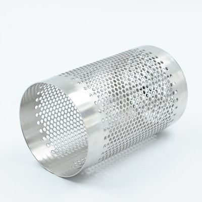 Fil 304 316l Mesh Filter Tube Perforated Punching d'acier inoxydable