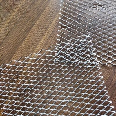 Le stuc galvanisé Rib Lath Diamond Mesh Wall de Furring d'individu plâtrent le métal augmenté